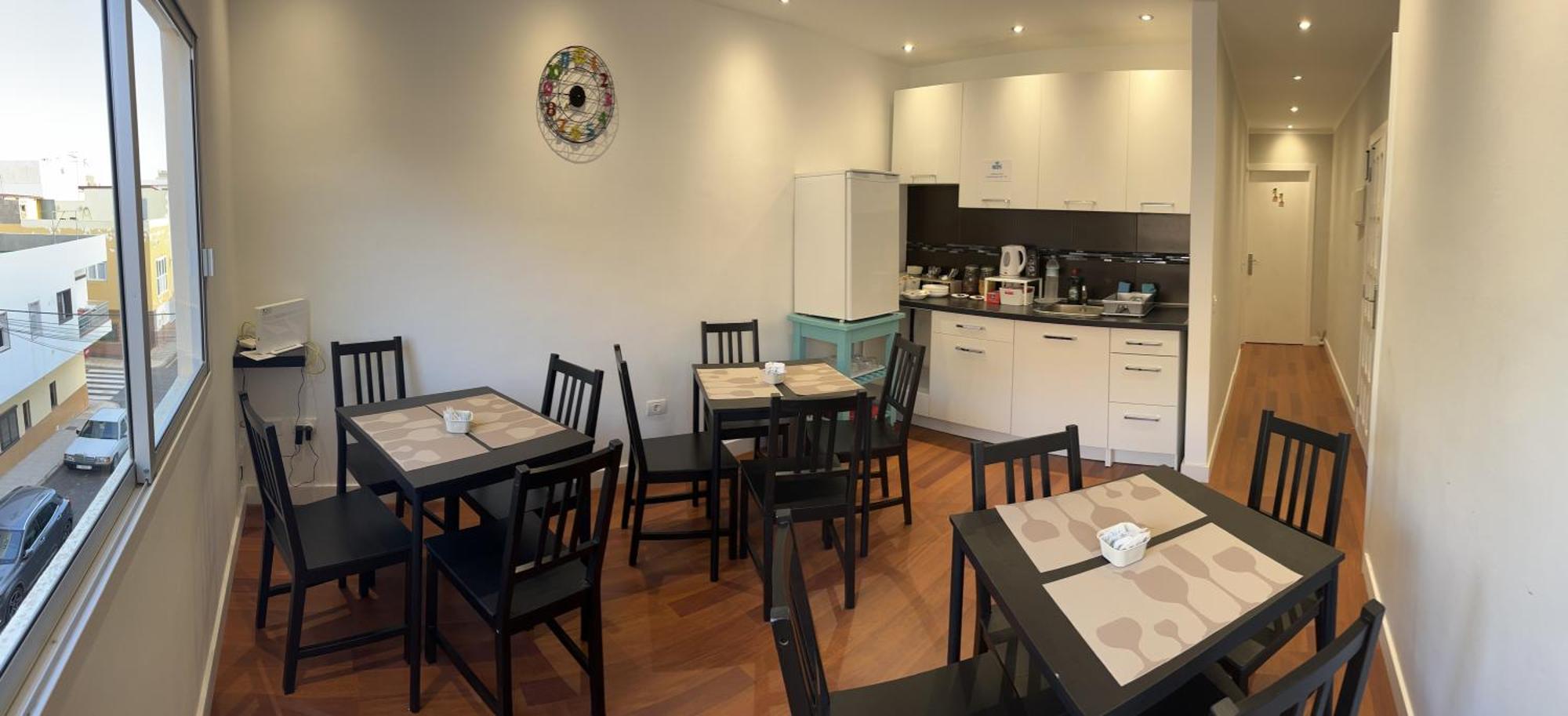 B&B Paraiso Tenerife Super Economy Rooms Airport Los Abrigos Exteriér fotografie